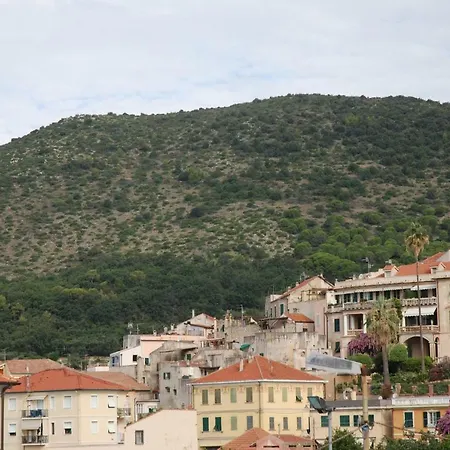 Varavi Affittacamere Borgio Verezzi